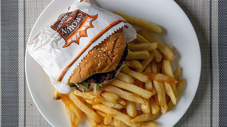 Crown Burgers - burger et frites