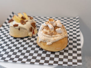 Cinnaholic - pumpkin pie roll