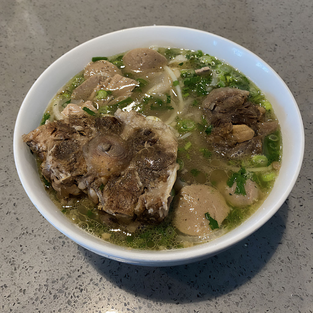 Pho 777 - oxtail pho with the works