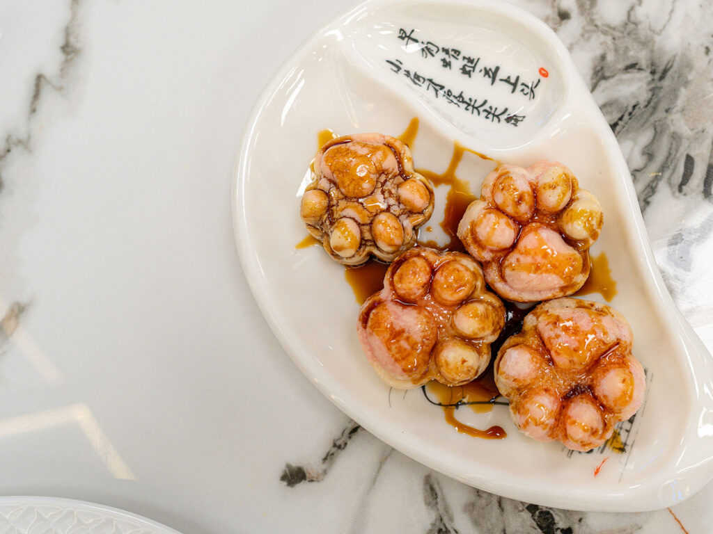 Grill Bar - cat's feet mochi (Gastronomic SLC)