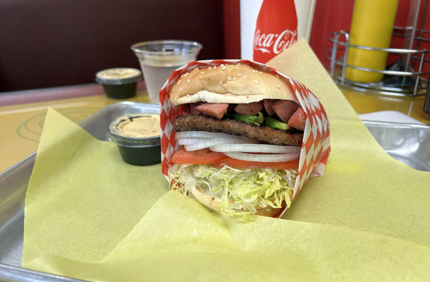 Loco Burger - burger with hot dog (Gastronomic SLC)