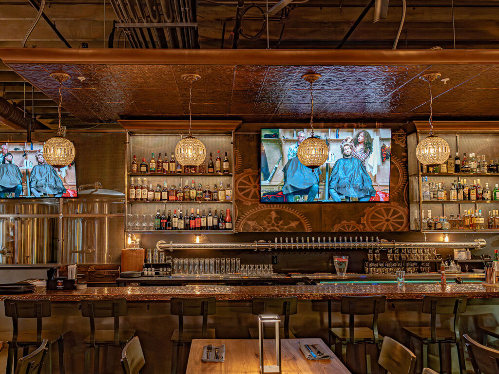 Engine Room Pub & Bistro - main room bar (Gastronomic SLC)