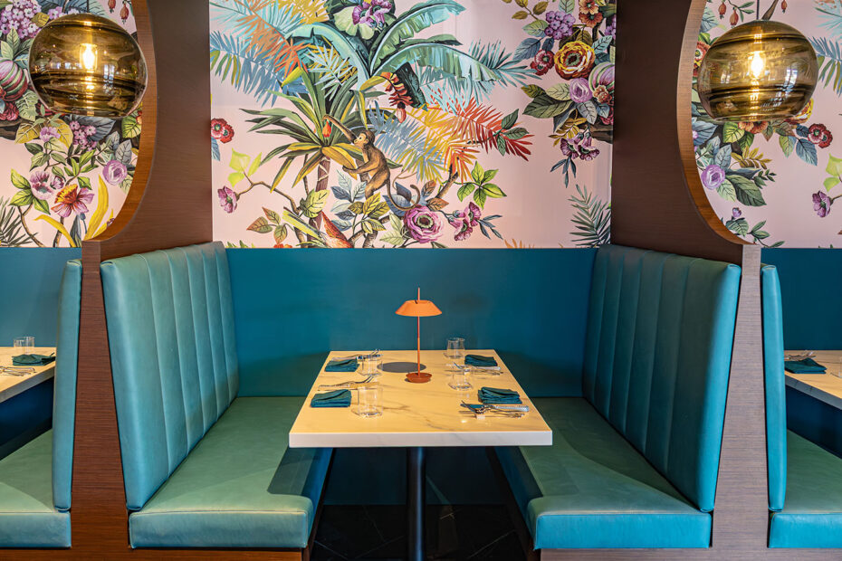 Mina - booth seating (Gastronomic SLC)