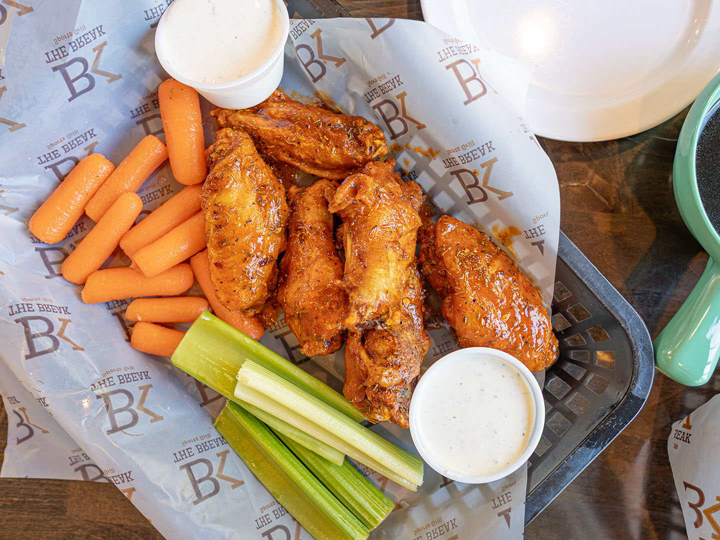 The Break - wings (Gastronomic SLC)